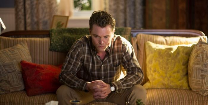 Os bastidores chocantes: 25 atores expulsos de suas próprias séries! 20