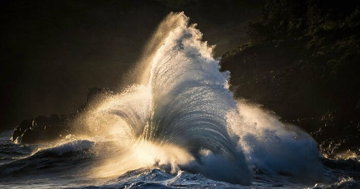 Ray Collins: O sussurrador das ondas que transformou a fotografia do oceano (28 fotos)