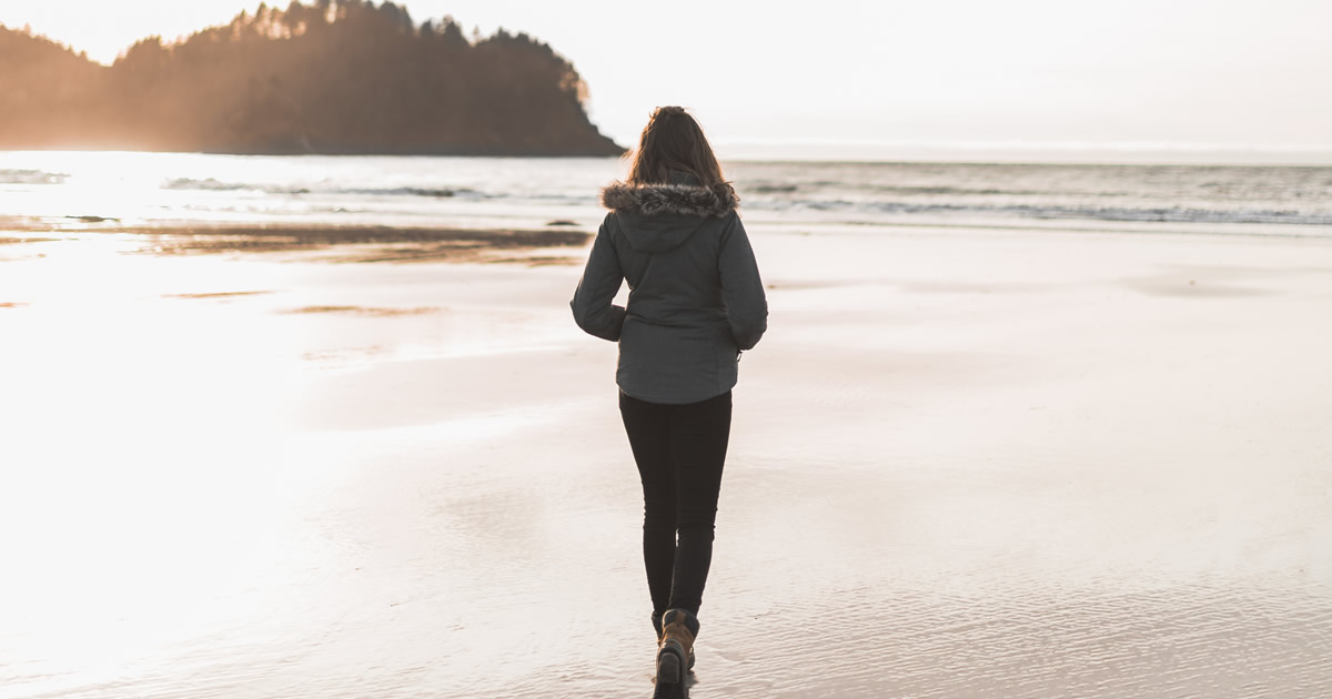 62 frases para foto sozinha: Encontre a legenda perfeita para seus momentos incríveis 1