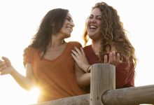 Elogios para amigas: 150 frases criativas e carinhosas para deixar o dia delas melhor! 12