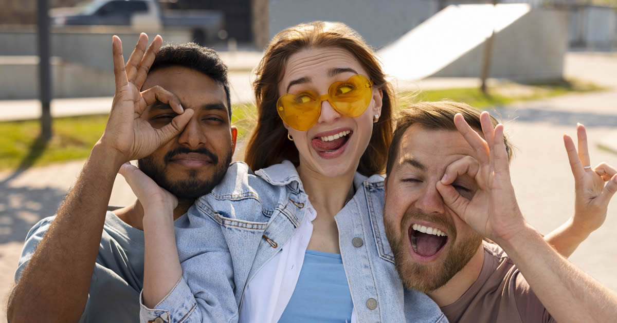 40 desafios engraçados para tentar com amigos no próximo rolê: Ideias para garantir boas risadas e histórias inesquecíveis 1