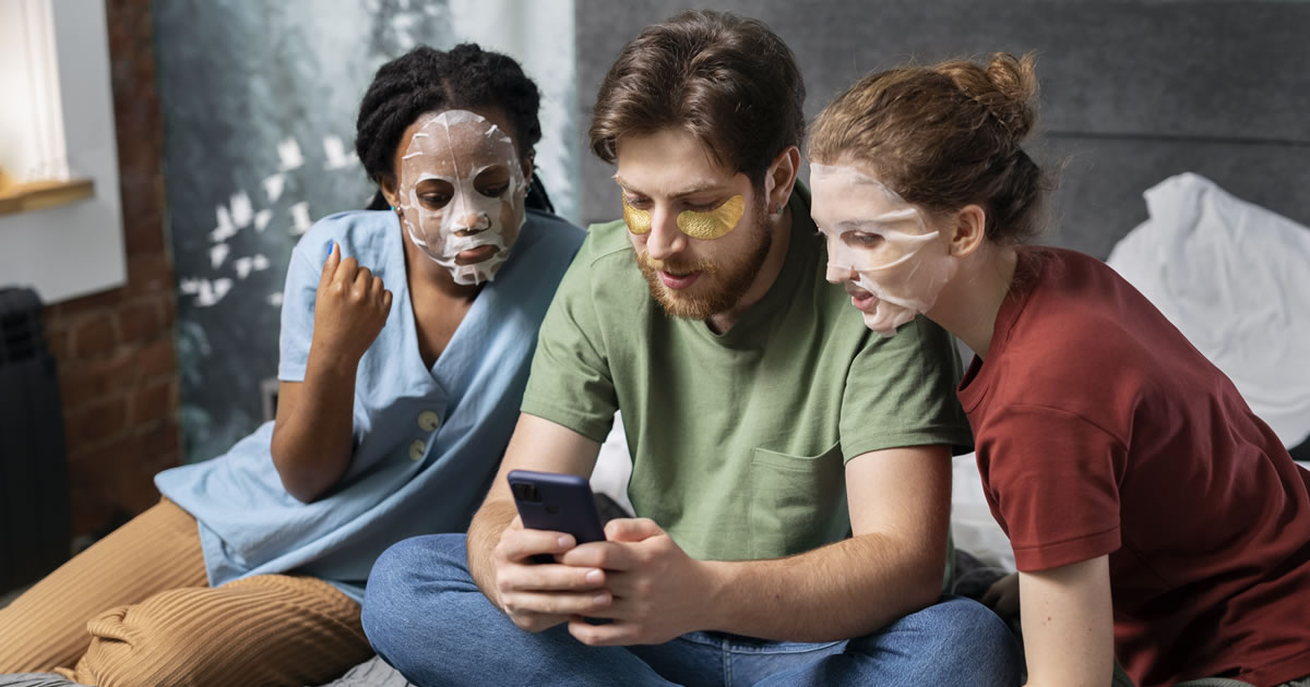 42 regras não escritas do grupo de WhatsApp da família que todo mundo segue (Mesmo sem perceber) 1