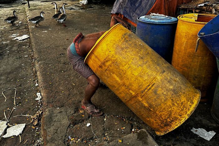 Md Enamul Kabir: A fotografia de rua que captura a alma do cotidiano ( 30 fotos) 21