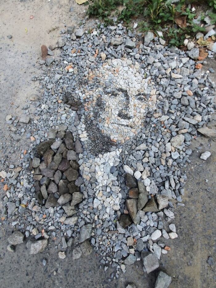 A arte efêmera de Justin Bateman: Mosaicos de pedra que contam histórias (32 fotos) 5