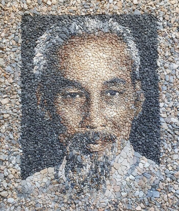 A arte efêmera de Justin Bateman: Mosaicos de pedra que contam histórias (32 fotos) 19