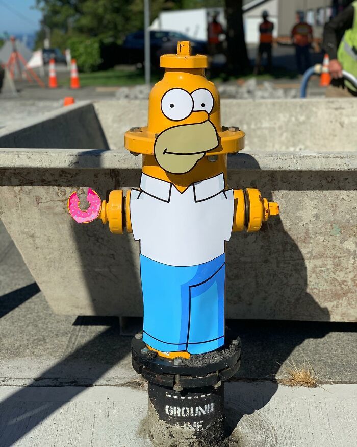 Rudy Willingham transforma a paisagem urbana com criatividade e referências dos Simpsons (15 fotos) 3