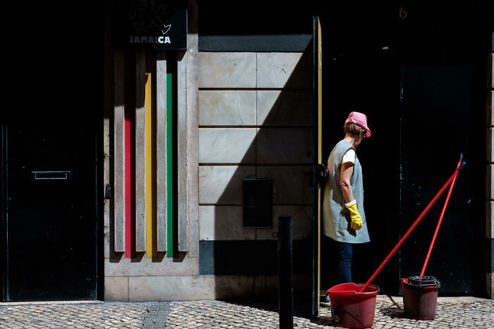 A arte de capturar o inesperado: A fotografia urbana de Polly Rusyn (30 fotos) 8 A arte de capturar o inesperado: A fotografia urbana de Polly Rusyn (30 fotos) 8