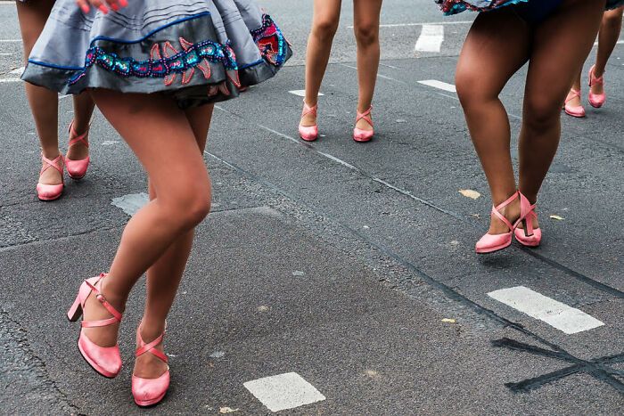 A arte de capturar o inesperado: A fotografia urbana de Polly Rusyn (30 fotos) 20 A arte de capturar o inesperado: A fotografia urbana de Polly Rusyn (30 fotos) 20