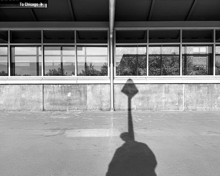 A arte de ver o invisível: Como Spiro Bolos transforma o caos urbano em poesia visual (32 fotos) 5