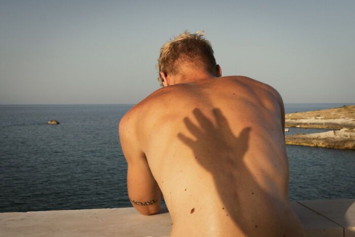 O inesperado das ruas: Como Luca Regoli transforma o cotidiano em surpresas fotográficas (34 fotos) 4