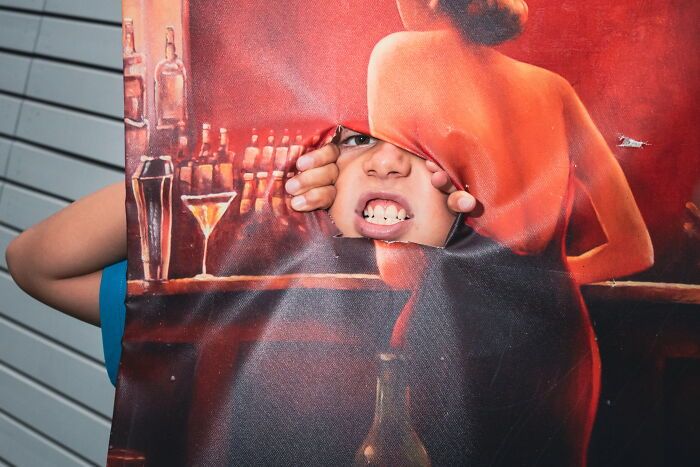 O inesperado das ruas: Como Luca Regoli transforma o cotidiano em surpresas fotográficas (34 fotos) 22