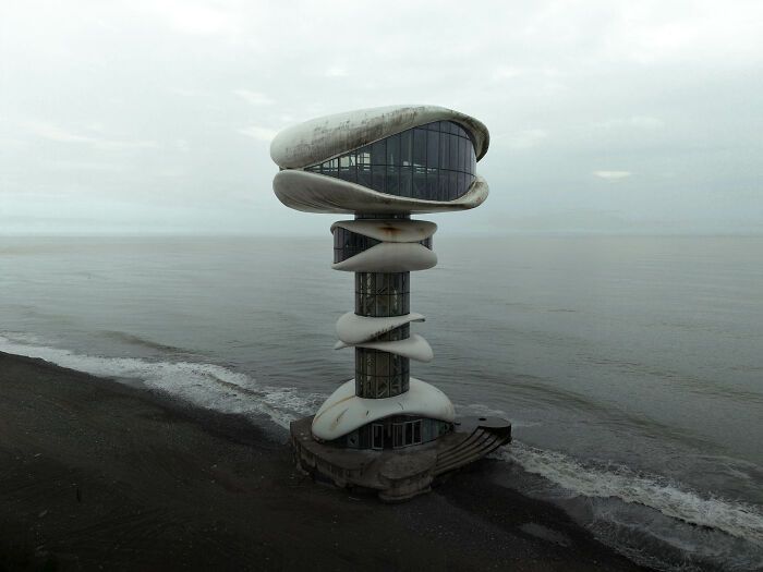 A beleza esquecida: Ruínas soviéticas revelam a poesia do tempo (31 fotos) 1