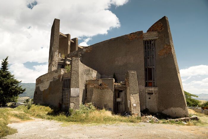A beleza esquecida: Ruínas soviéticas revelam a poesia do tempo (31 fotos) 12