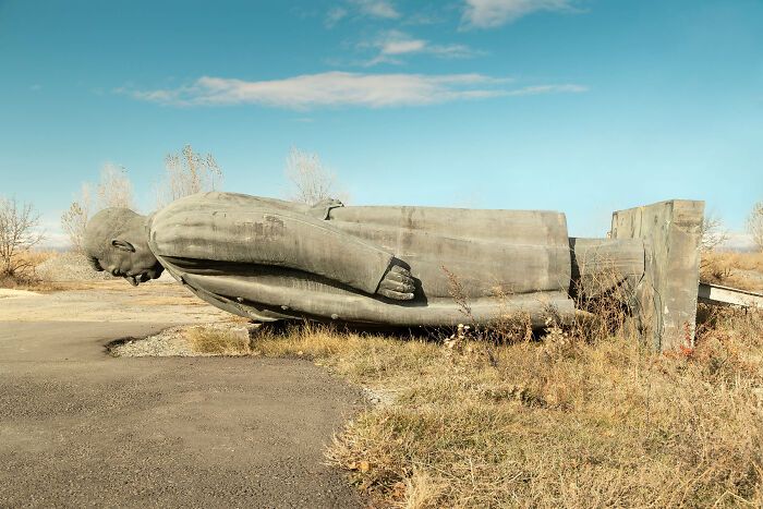 A beleza esquecida: Ruínas soviéticas revelam a poesia do tempo (31 fotos) 25