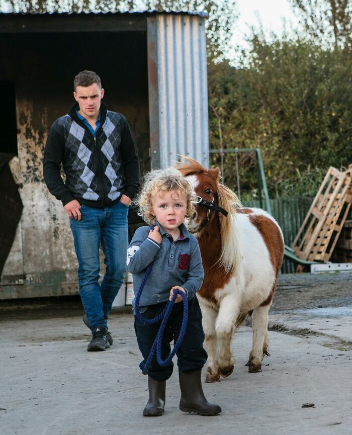 O vínculo incrível entre crianças e animais nas lentes de Michele Zousmer (29 fotos) 8