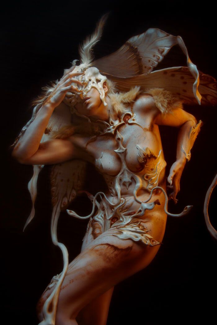 A maquiadora holandesa que transforma amigos em criaturas incríveis de Halloween (21 fotos) 19