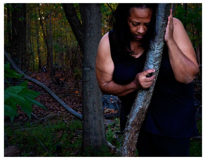 Benita Mayo e o poder de lembrar: Quando a fotografia se torna um ato de cura (20 fotos) 14