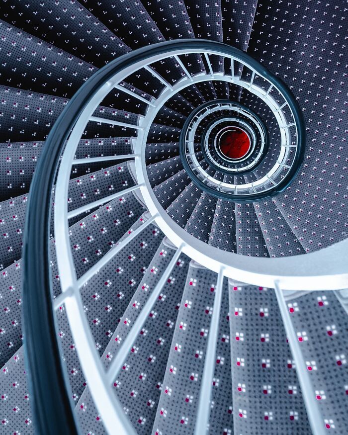 Fotógrafo transforma arquitetura urbana em arte minimalista hipnotizante (32 fotos) 31