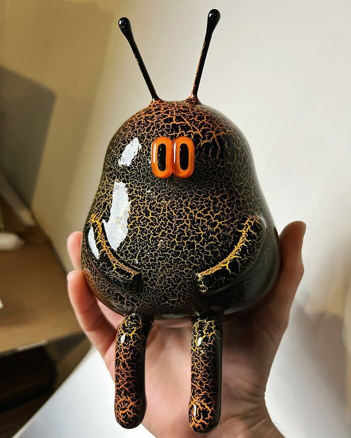 Criaturas divertidas e cheias de personalidade: O universo encantado dos Art Toys de Sad Salesman (34 fotos) 12