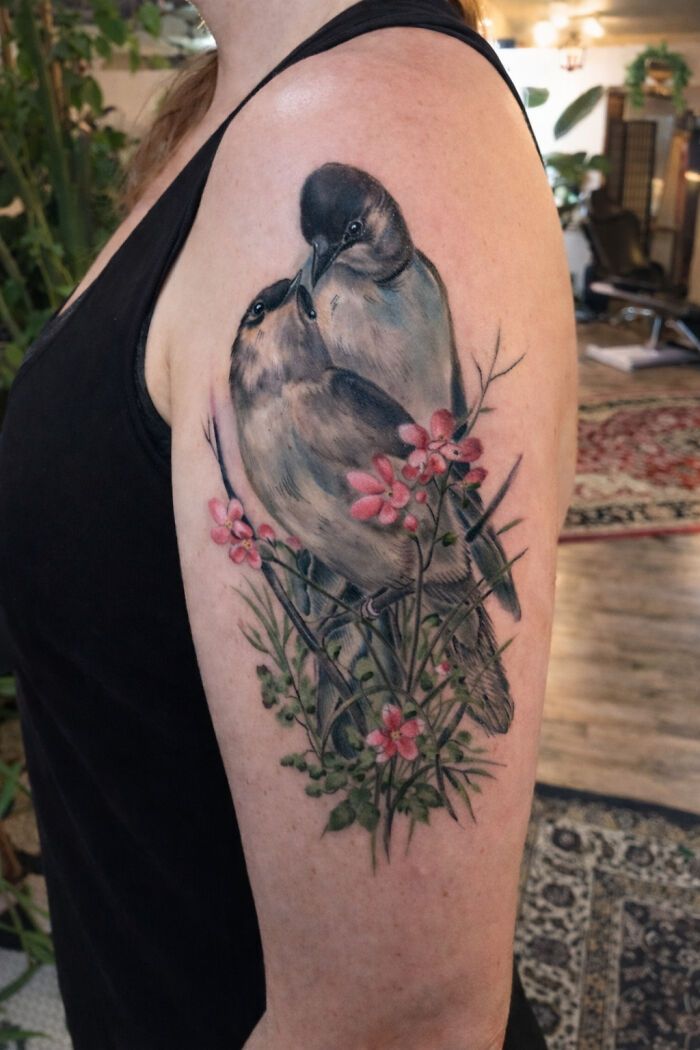 Artista transforma tatuagens de pássaros em verdadeiras ilustrações vivas da natureza (12 fotos) 6 Artista transforma tatuagens de pássaros em verdadeiras ilustrações vivas da natureza (12 fotos) 6