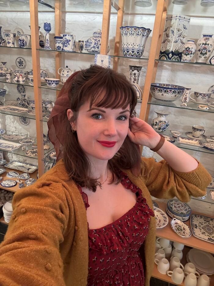 Tatuagens Delft Blue reinventam uma tradição holandesa com tinta e história (27 fotos)