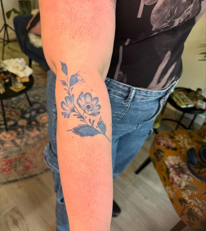 Tatuagens Delft Blue reinventam uma tradição holandesa com tinta e história (27 fotos) 10