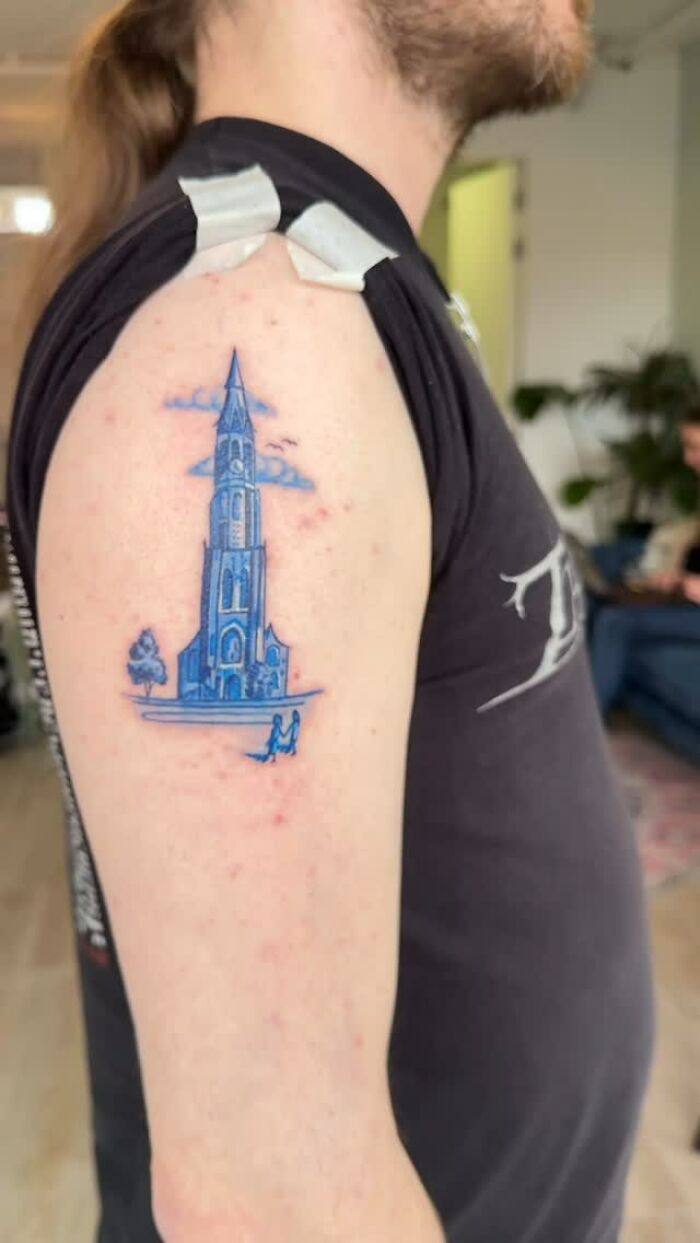 Tatuagens Delft Blue reinventam uma tradição holandesa com tinta e história (27 fotos) 12