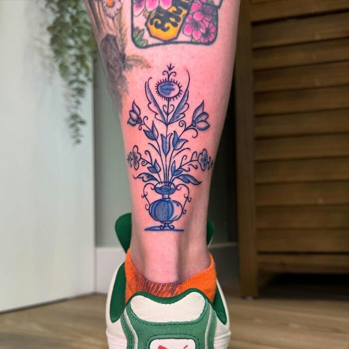 Tatuagens Delft Blue reinventam uma tradição holandesa com tinta e história (27 fotos) 20