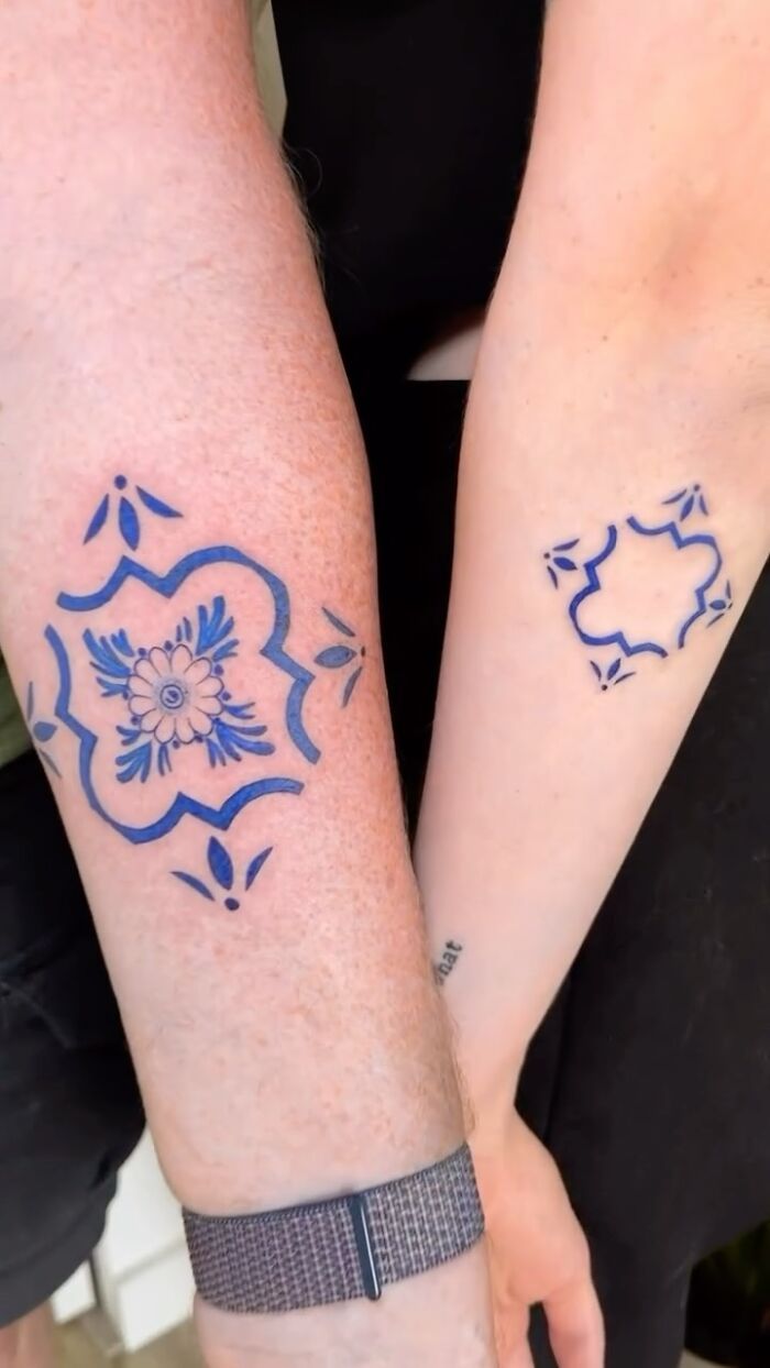 Tatuagens Delft Blue reinventam uma tradição holandesa com tinta e história (27 fotos) 24