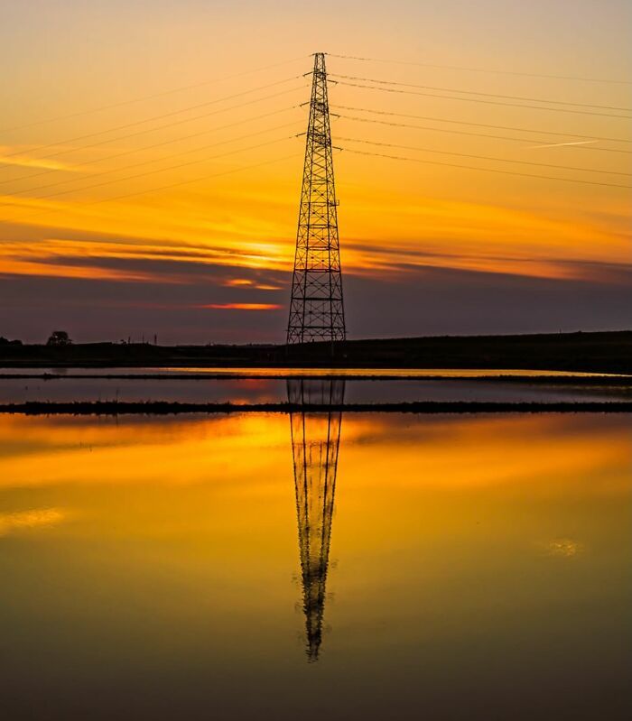 35 fotos de pôr do sol impressionam com cores surreais e momentos inesquecíveis 30