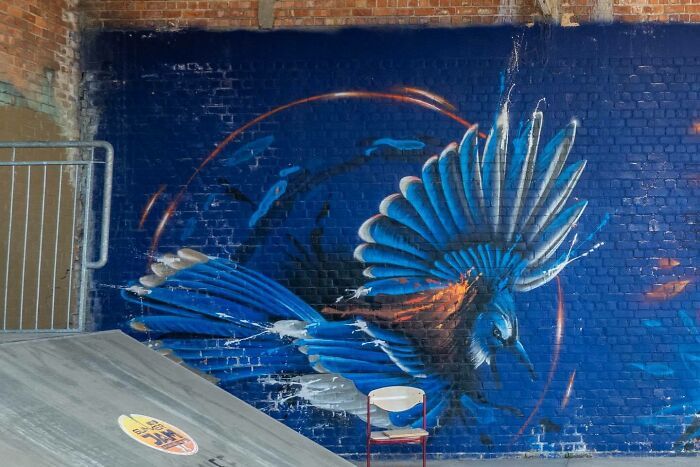 Street art pelo mundo: Perfil revela murais e grafites escondidos em cidades surpreendentes (32 fotos) 21