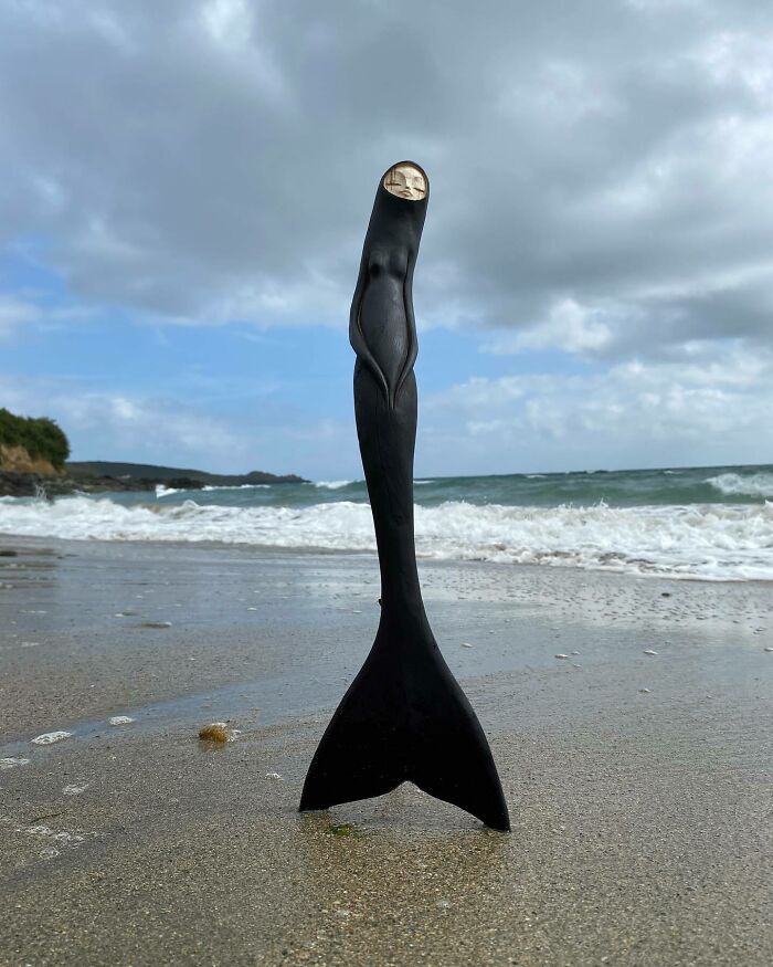 Esculturas em madeira que parecem vivas e escondem algo impossível de ignorar (30 fotos) 10