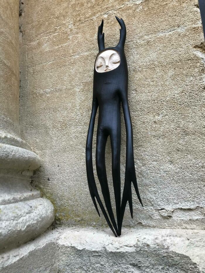 Esculturas em madeira que parecem vivas e escondem algo impossível de ignorar (30 fotos) 25