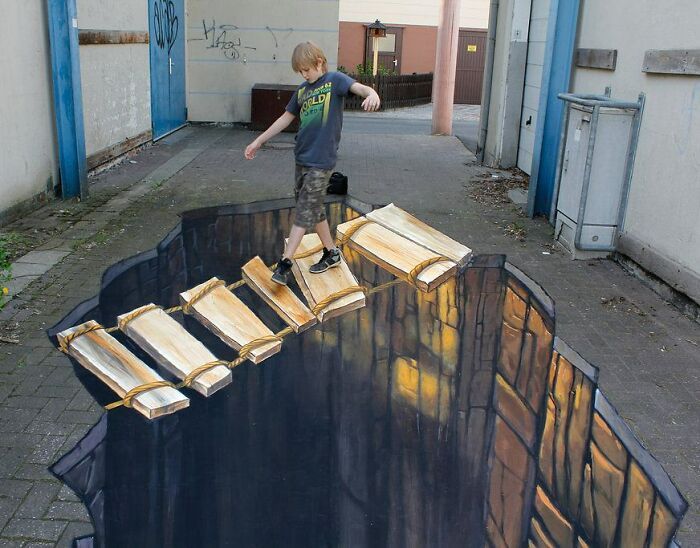 Arte 3D na rua: artista cria ilusões tão reais que fazem pessoas duvidarem do próprio chão (30 fotos) 26 Arte 3D na rua: artista cria ilusões tão reais que fazem pessoas duvidarem do próprio chão (30 fotos) 26