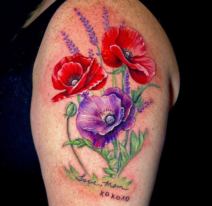 35 tatuagens botânicas femininas: o estilo elegante que virou obsessão nos estúdios 8 35 tatuagens botânicas femininas: o estilo elegante que virou obsessão nos estúdios 8