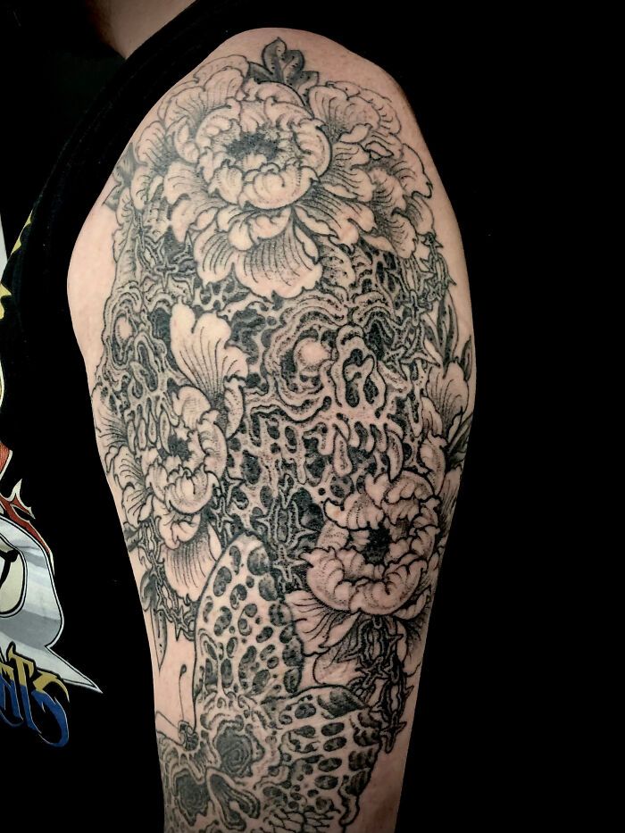 35 tatuagens botânicas femininas: o estilo elegante que virou obsessão nos estúdios 26 35 tatuagens botânicas femininas: o estilo elegante que virou obsessão nos estúdios 26