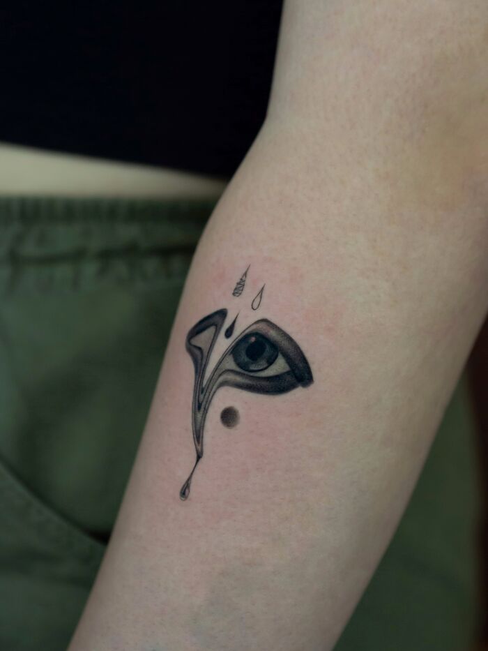 Tatuagens de olhos: 22 artes impressionantes que escondem significados muito mais profundos do que parecem 10 Tatuagens de olhos: 22 artes impressionantes que escondem significados muito mais profundos do que parecem 10