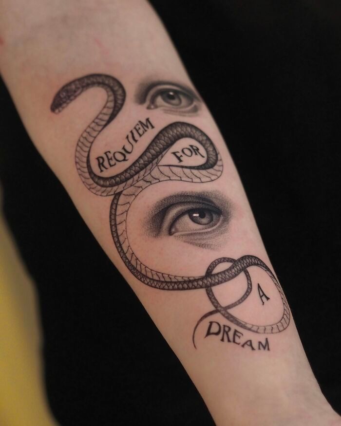 Tatuagens de olhos: 22 artes impressionantes que escondem significados muito mais profundos do que parecem 13 Tatuagens de olhos: 22 artes impressionantes que escondem significados muito mais profundos do que parecem 13