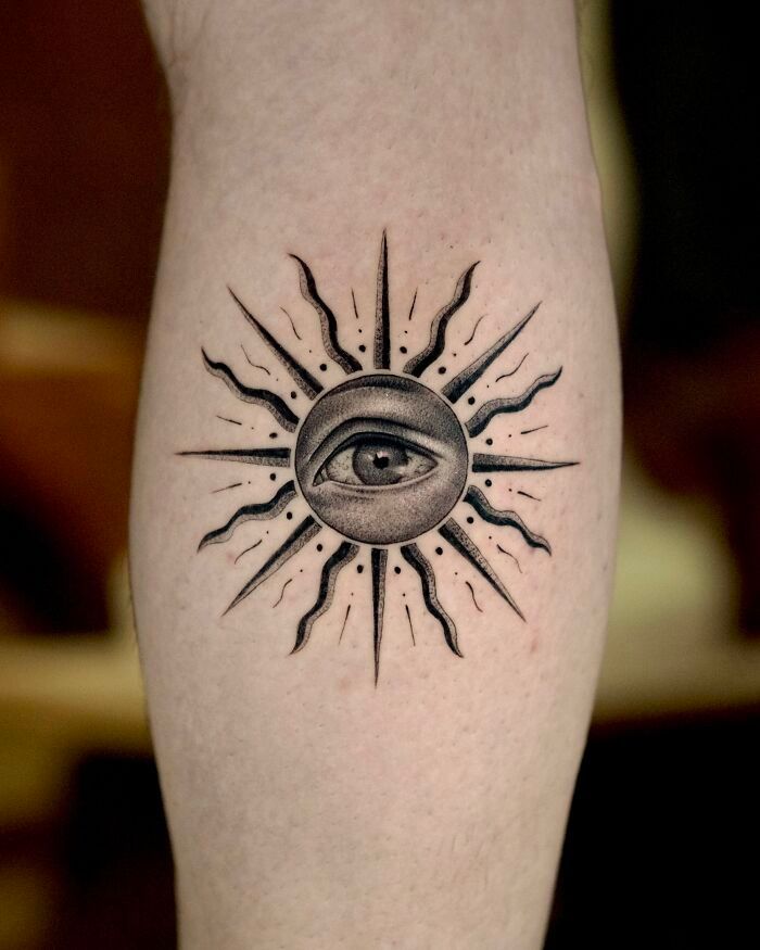 Tatuagens de olhos: 22 artes impressionantes que escondem significados muito mais profundos do que parecem 14 Tatuagens de olhos: 22 artes impressionantes que escondem significados muito mais profundos do que parecem 14