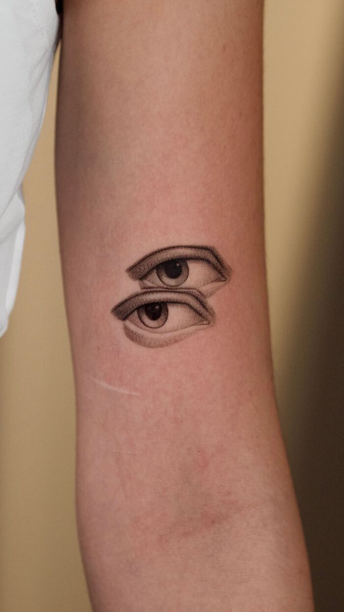 Tatuagens de olhos: 22 artes impressionantes que escondem significados muito mais profundos do que parecem 18 Tatuagens de olhos: 22 artes impressionantes que escondem significados muito mais profundos do que parecem 18