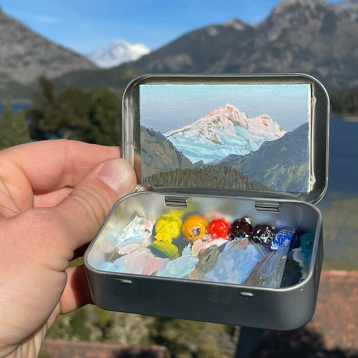 Artista cria pinturas em miniatura tão detalhadas que parecem impossíveis de acreditar (35 fotos) 3