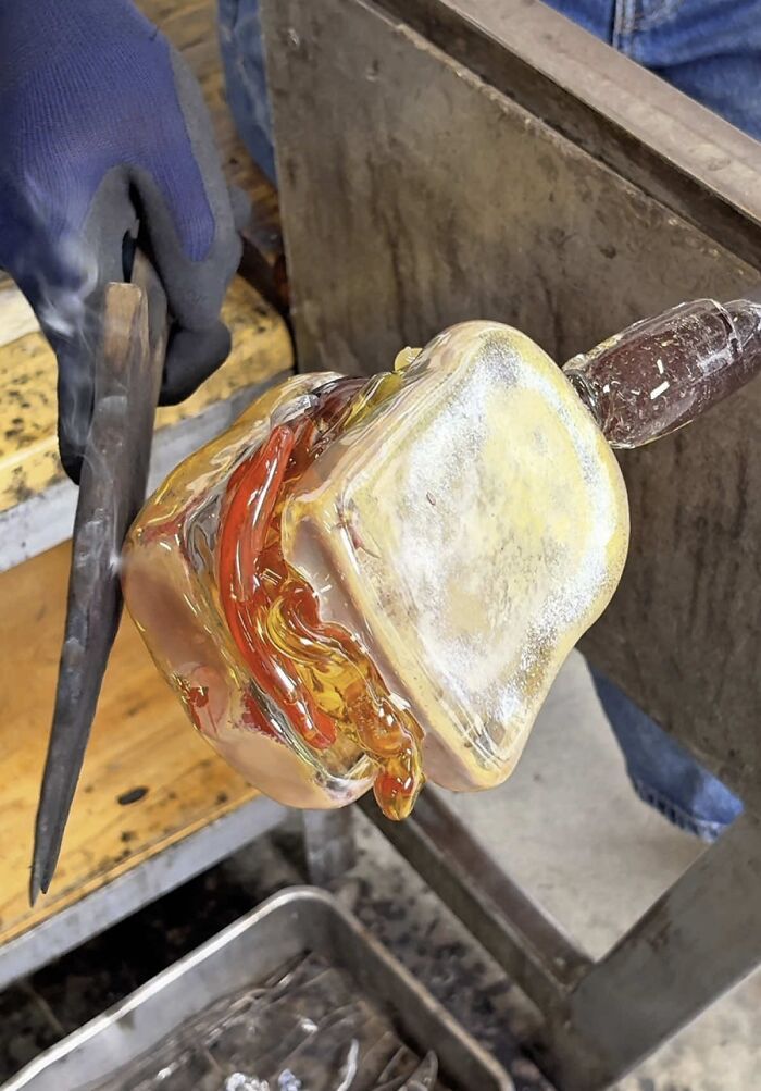 Comidas de vidro realistas: as esculturas que parecem tão reais que enganam qualquer pessoa (25 fotos) 9 Comidas de vidro realistas: as esculturas que parecem tão reais que enganam qualquer pessoa (25 fotos) 9