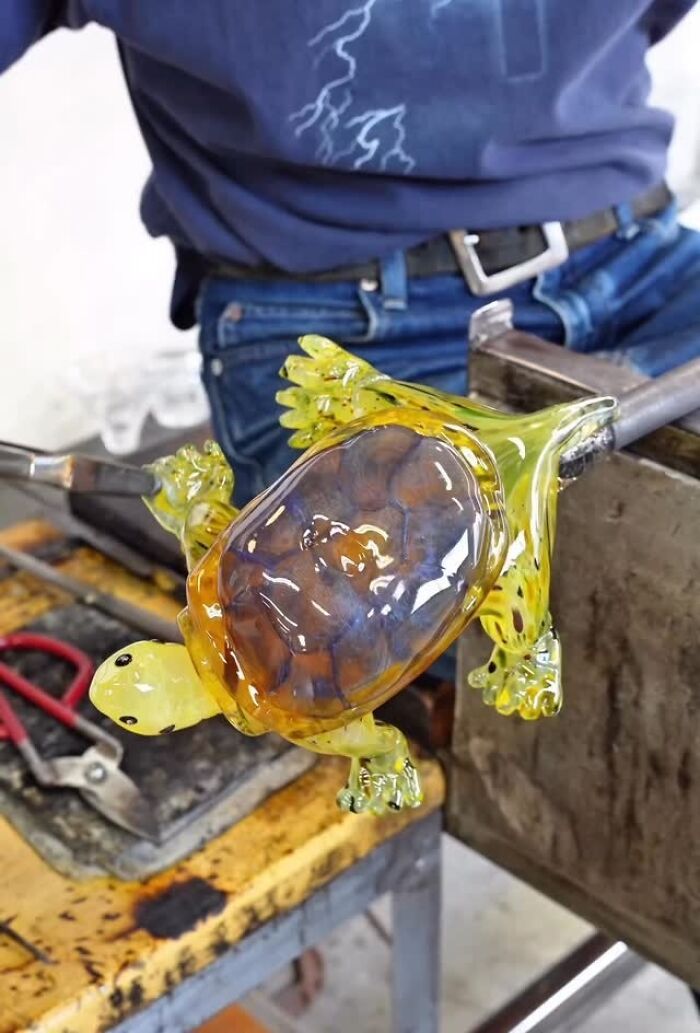 Comidas de vidro realistas: as esculturas que parecem tão reais que enganam qualquer pessoa (25 fotos) 21 Comidas de vidro realistas: as esculturas que parecem tão reais que enganam qualquer pessoa (25 fotos) 21