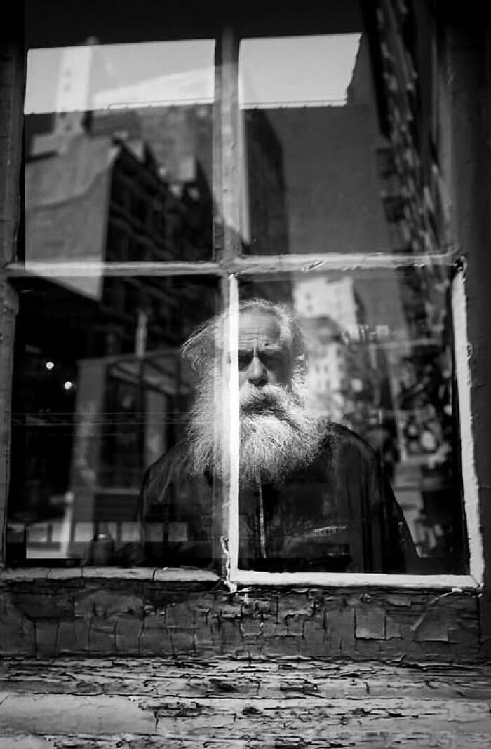 Fotografia de rua artística transforma momentos comuns em cenas que parecem saídas de um filme (30 fotos) 1 Fotografia de rua artística transforma momentos comuns em cenas que parecem saídas de um filme (30 fotos) 1