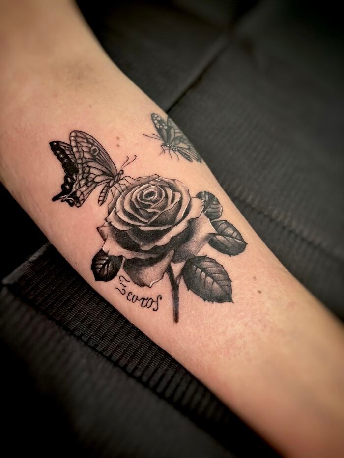 15 tatuagens de borboletas que encantam e revelam curiosidades surpreendentes sobre esses insetos 5 15 tatuagens de borboletas que encantam e revelam curiosidades surpreendentes sobre esses insetos 5
