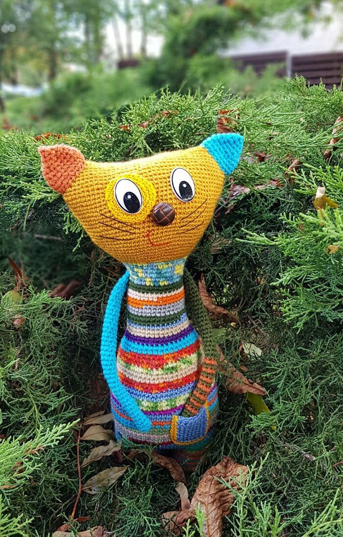 Criaturas de crochê com sobras de lã estão transformando restos coloridos em pequenas obras de arte (23 fotos) 3 Criaturas de crochê com sobras de lã estão transformando restos coloridos em pequenas obras de arte (23 fotos) 3